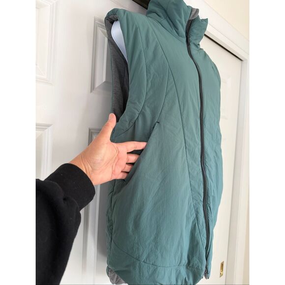 Free People Movement Slalom Reversible Fleece Vest - Midnight Jade - Picture 5 of 7